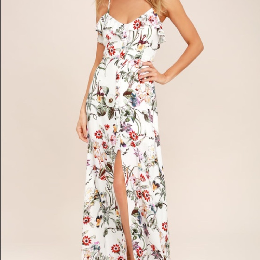 Lulu’s White Floral Dress